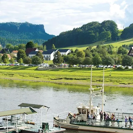 Elbresort Kurort アパート *